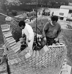 s198untenli.JPG - 29998 Bytes